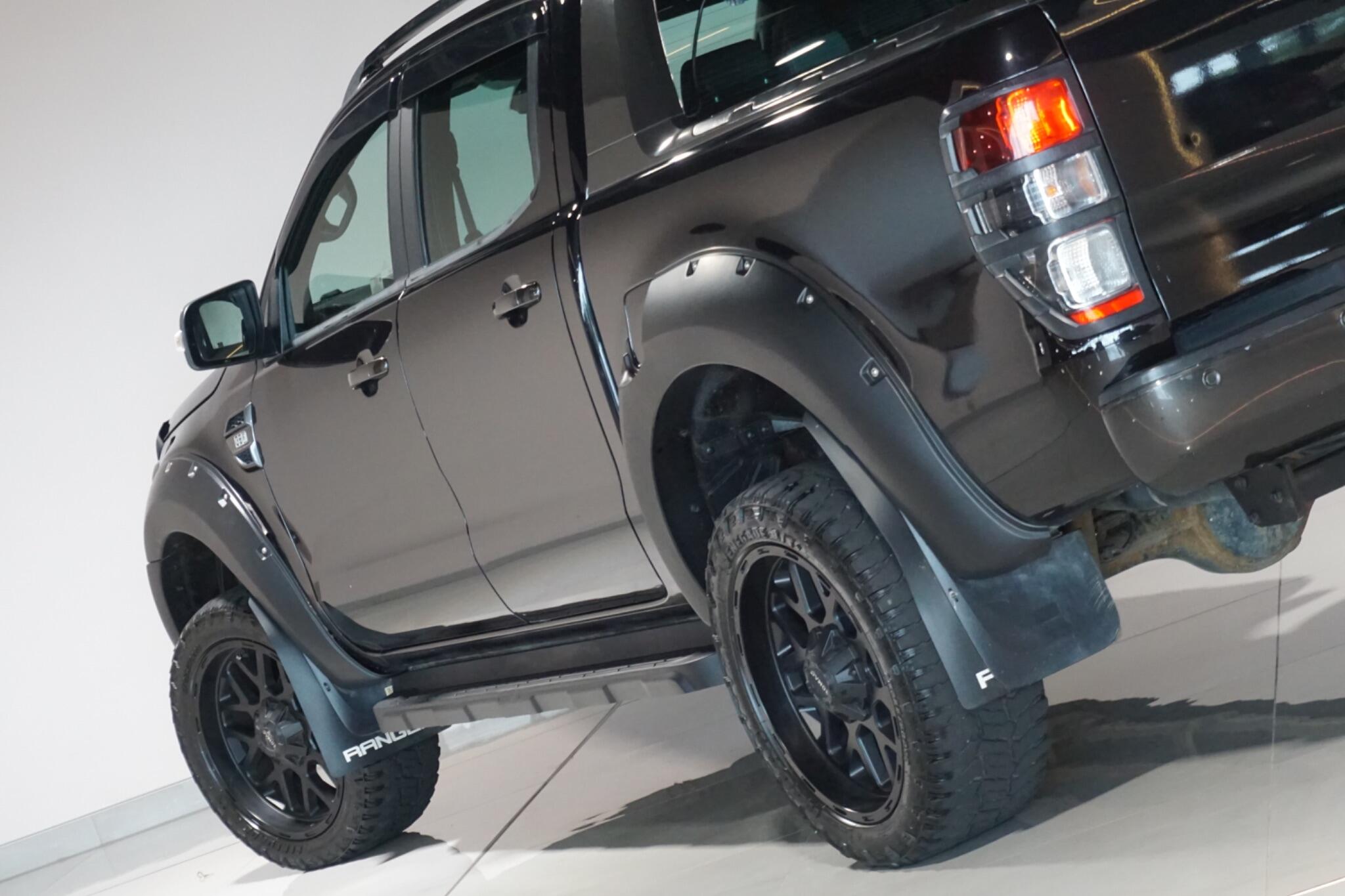 Ford Ranger 3.2 TDCi Wildtrak Pickup Double Cab 4dr Diesel Auto 4WD Euro 5 (200 ps)